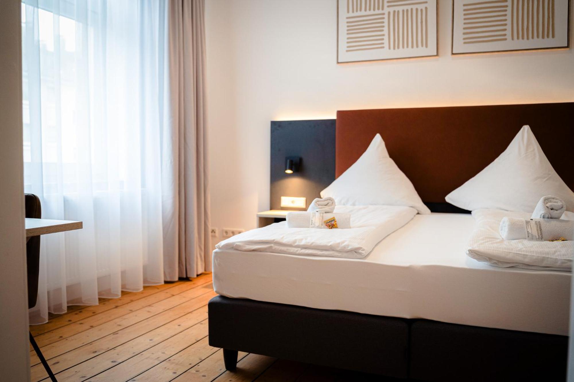 Moderne Apartments City Stadtnah -Junik Apartments Дуйсбург Екстериор снимка