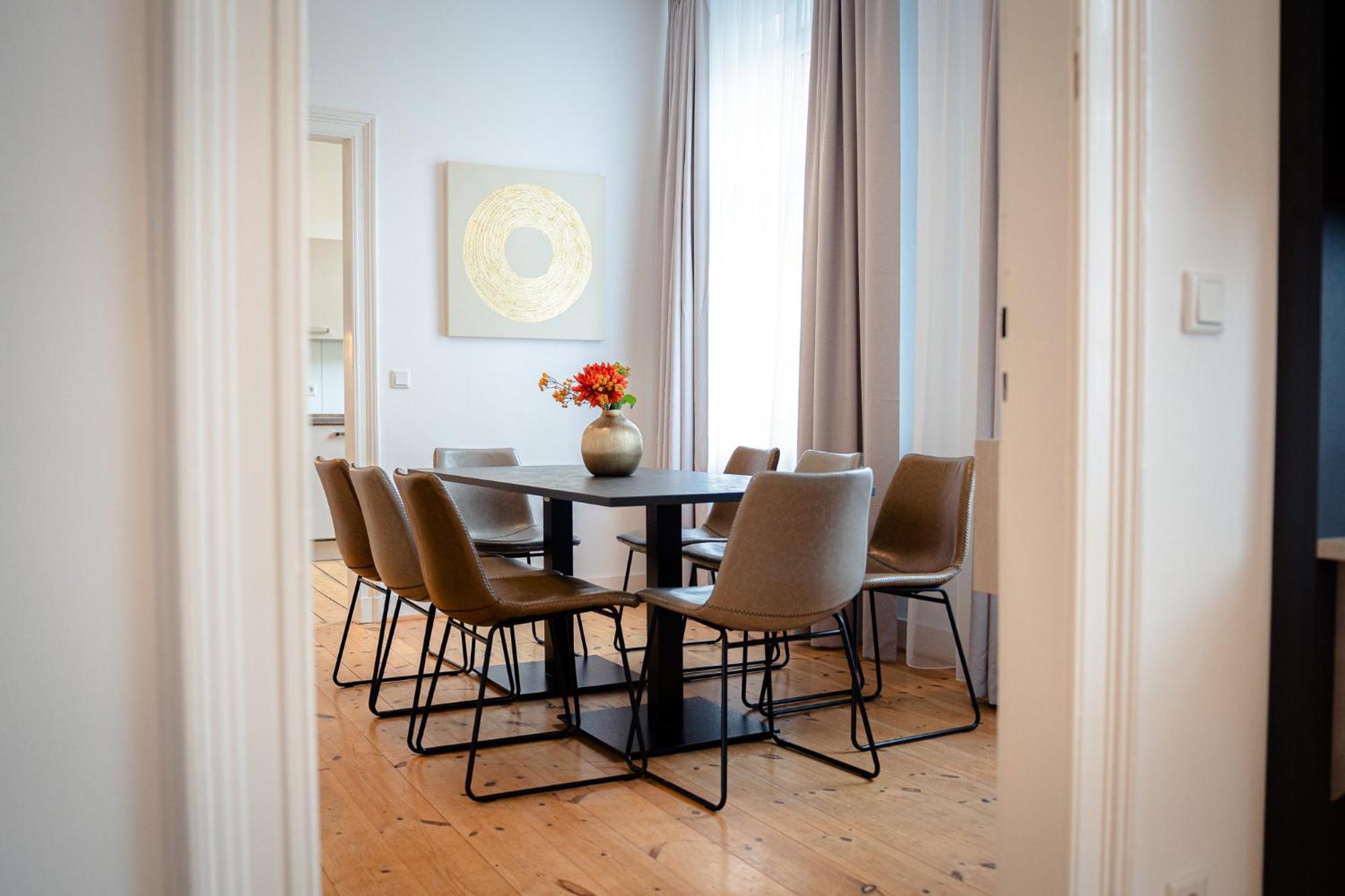 Moderne Apartments City Stadtnah -Junik Apartments Дуйсбург Екстериор снимка