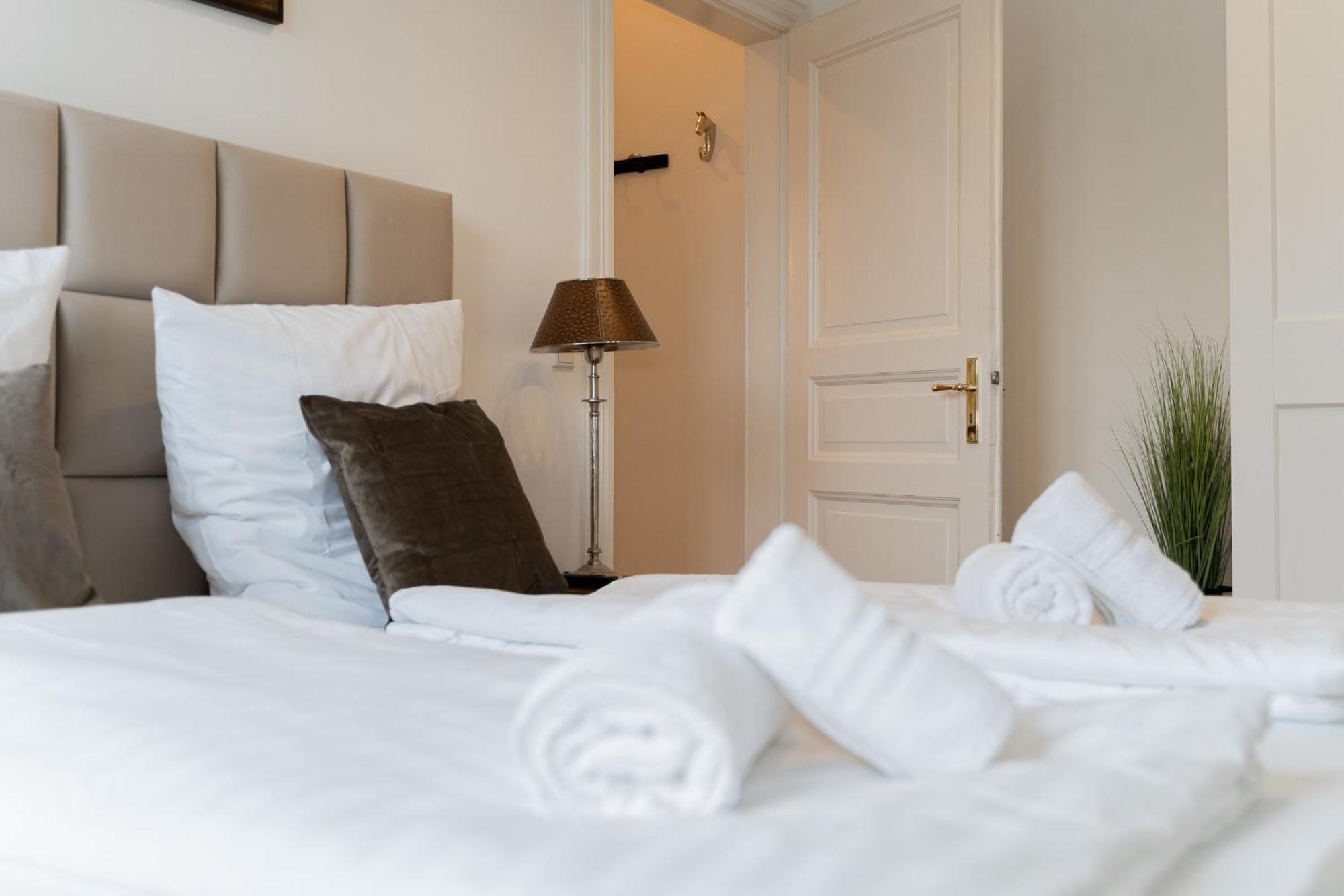 Moderne Apartments City Stadtnah -Junik Apartments Дуйсбург Стая снимка