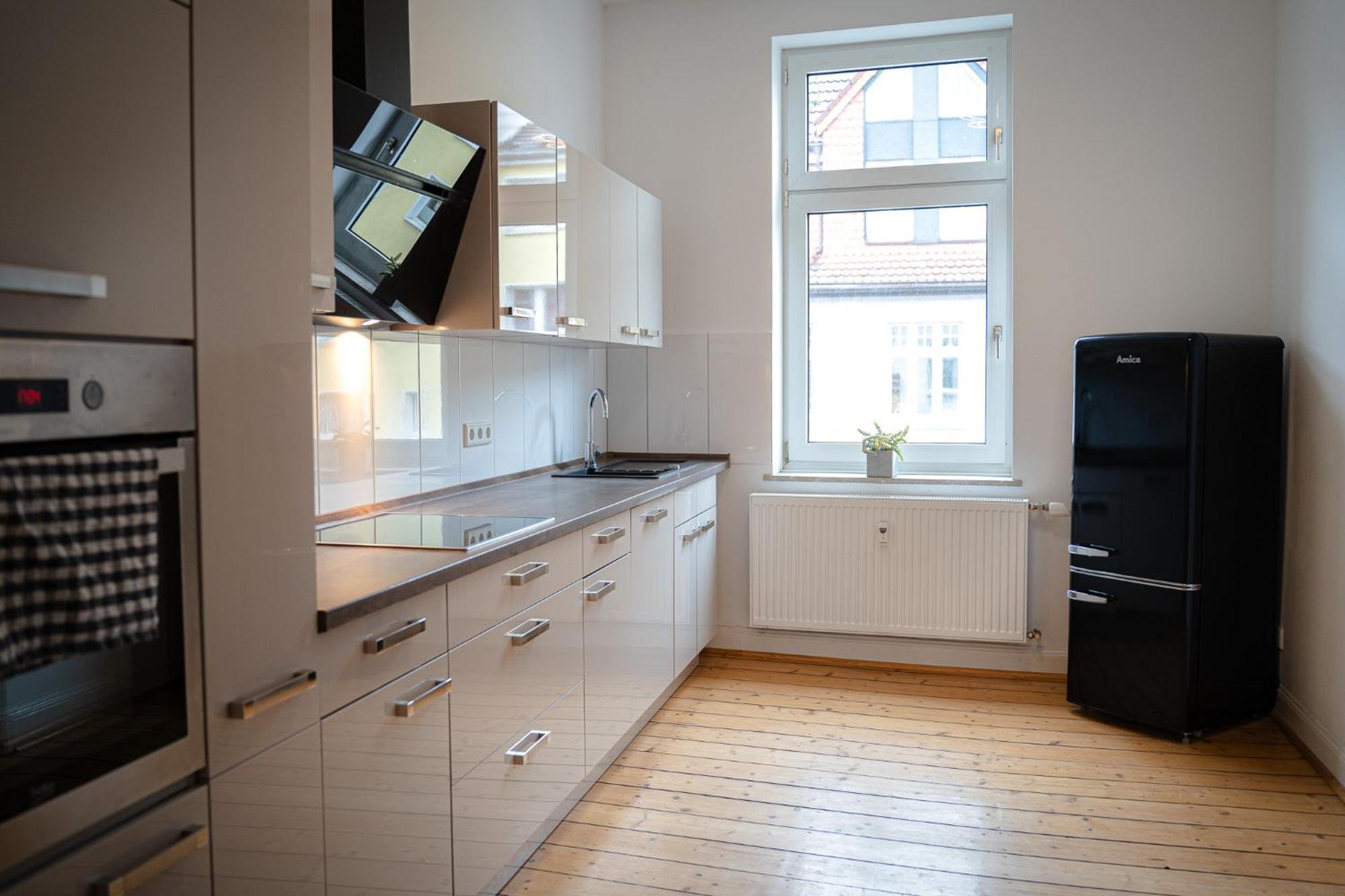 Moderne Apartments City Stadtnah -Junik Apartments Дуйсбург Екстериор снимка